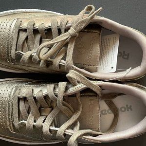 Women's Reebok Club C 85 Metallic Textured-leather Sneakers